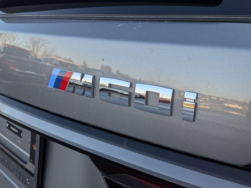 2025 BMW X7 M60i