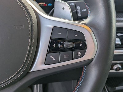 2025 BMW X7 M60i