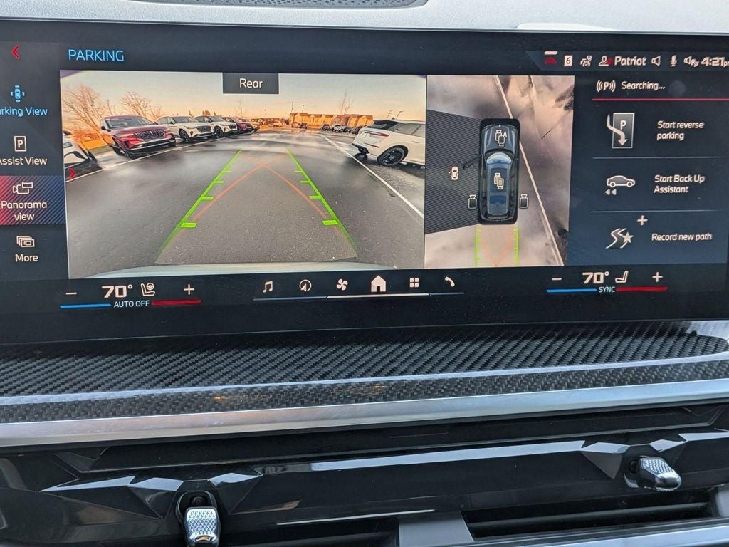 2025 BMW X7 M60i