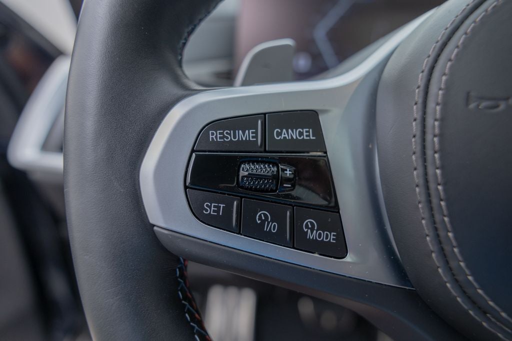 2025 BMW X7 M60i