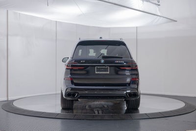 2025 BMW X7 M60i