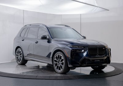 2025 BMW X7 M60i