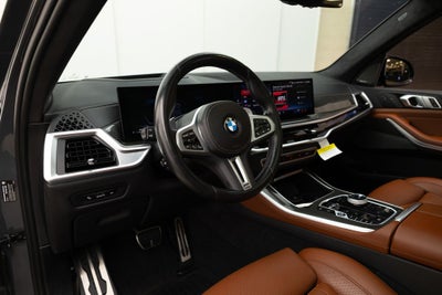 2024 BMW X5 M60i