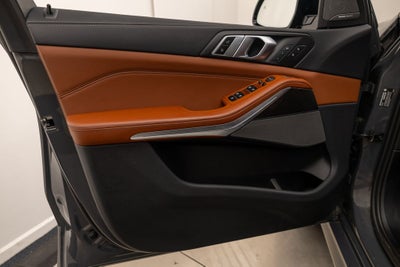 2024 BMW X5 M60i
