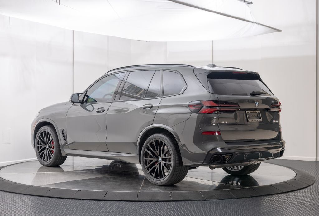 2024 BMW X5 M60i