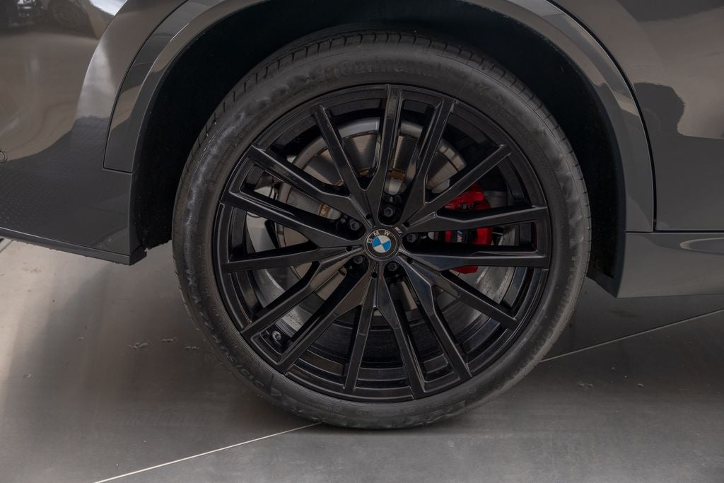 2024 BMW X5 M60i