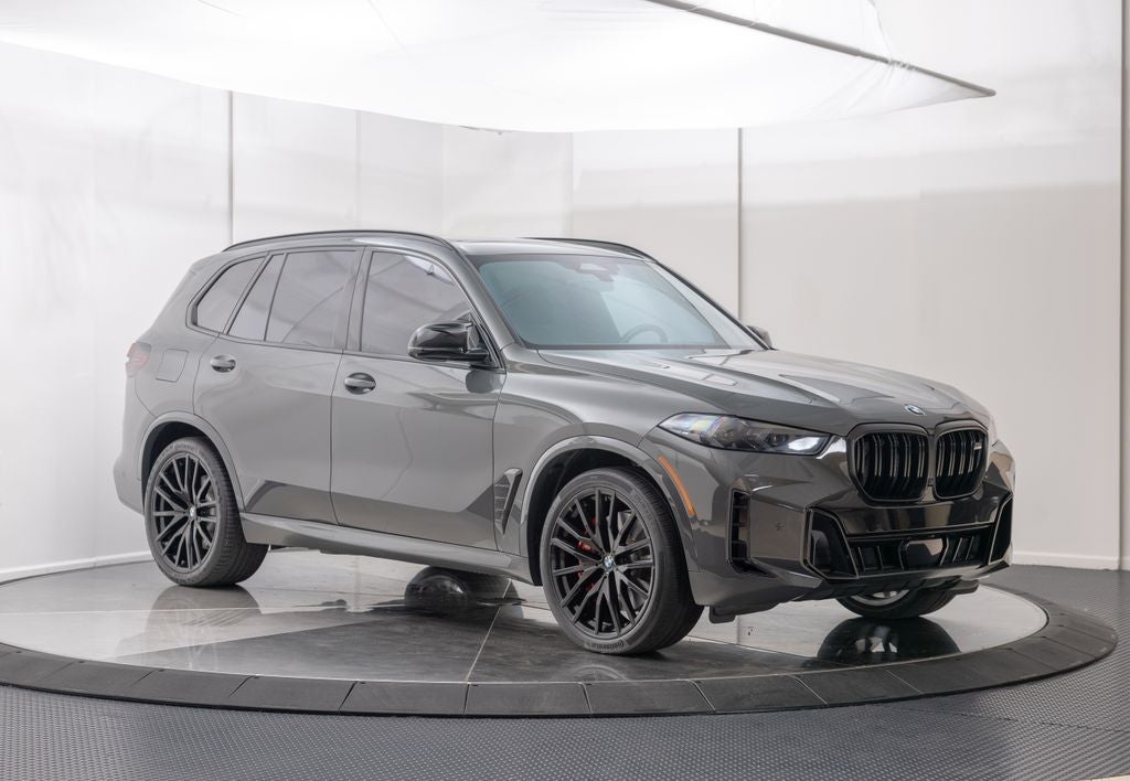 2024 BMW X5 M60i