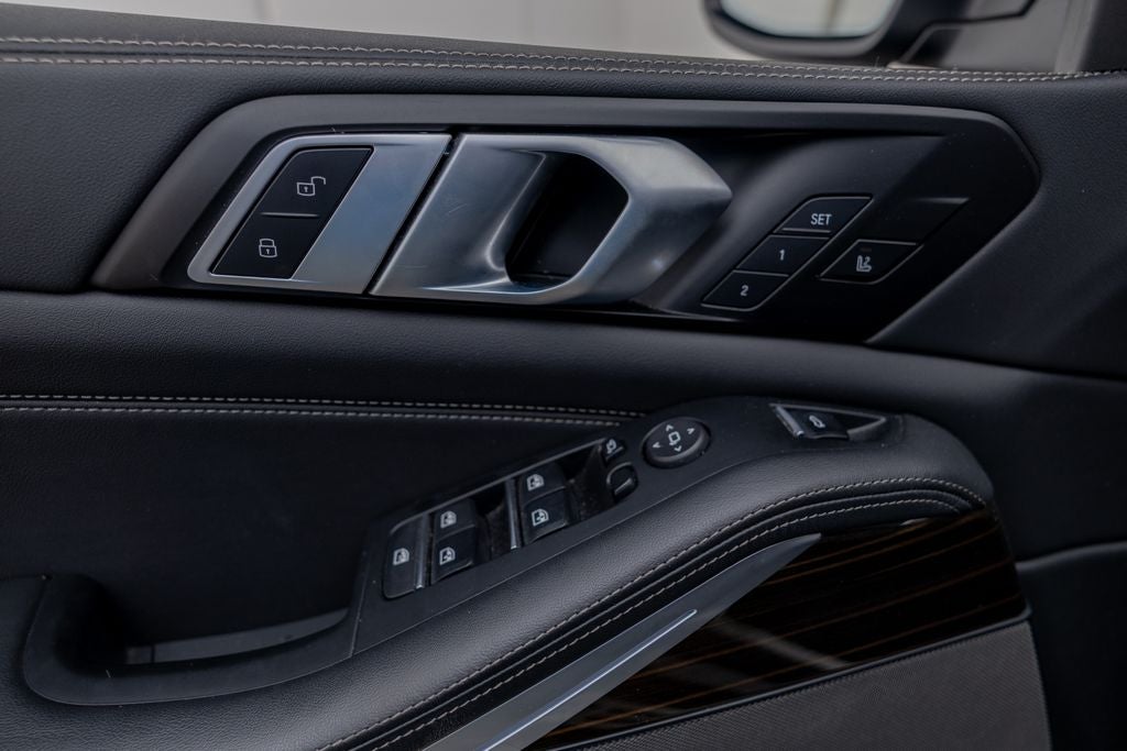 2025 BMW X5 xDrive50e