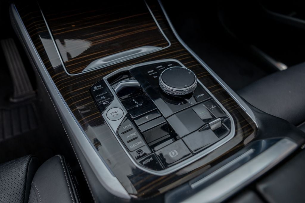 2025 BMW X5 xDrive50e