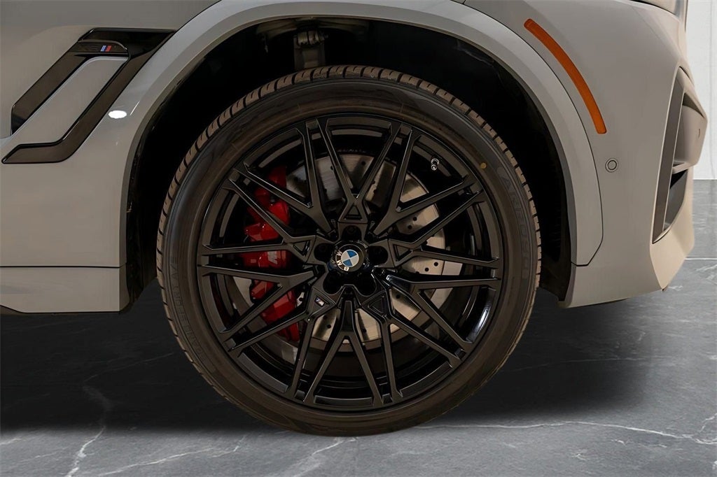 2025 BMW X6 M Base