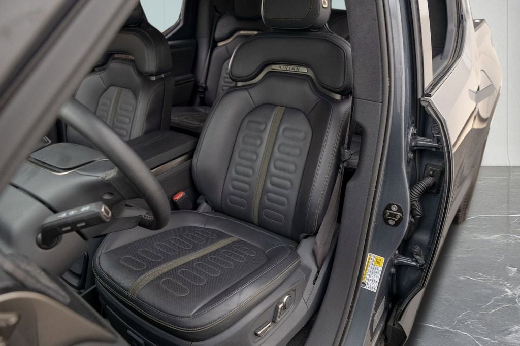 2022 Rivian R1T Adventure