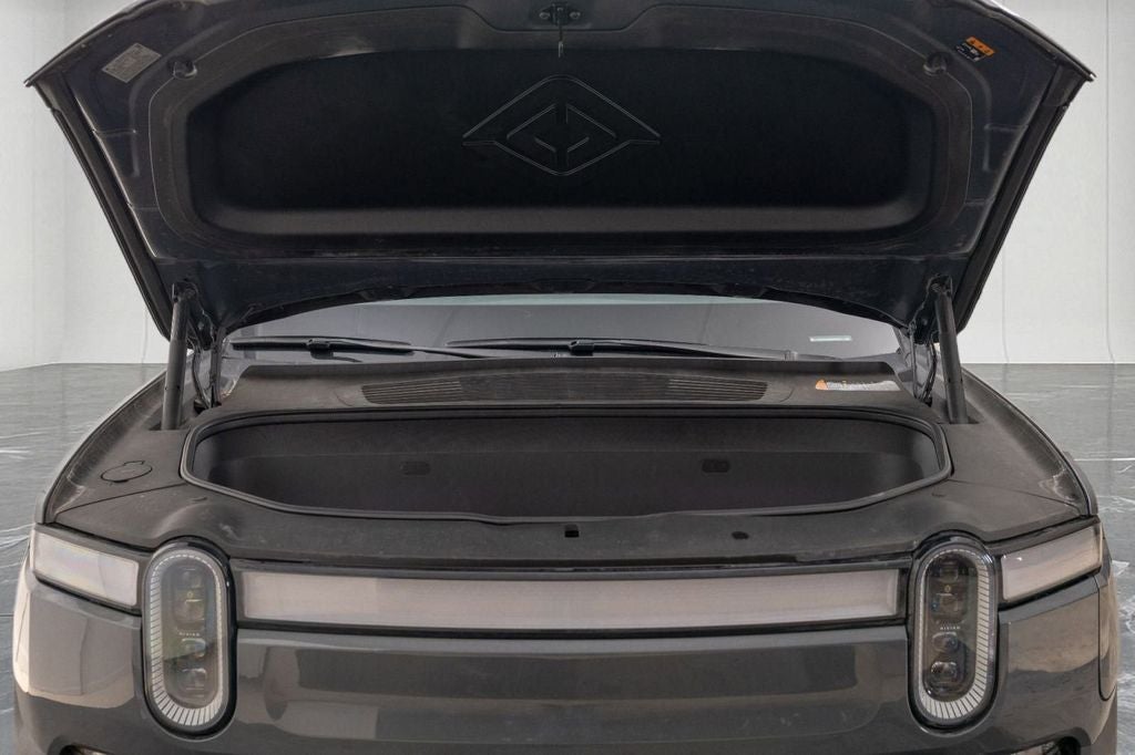 2022 Rivian R1T Adventure