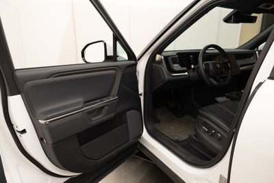 2025 Rivian R1T Adventure Dual Motor Standard Pack
