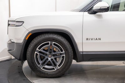 2025 Rivian R1T Adventure Dual Motor Standard Pack