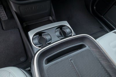 2025 Rivian R1S Adventure Dual Motor Standard Pack