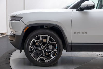 2025 Rivian R1S Adventure Dual Motor Standard Pack
