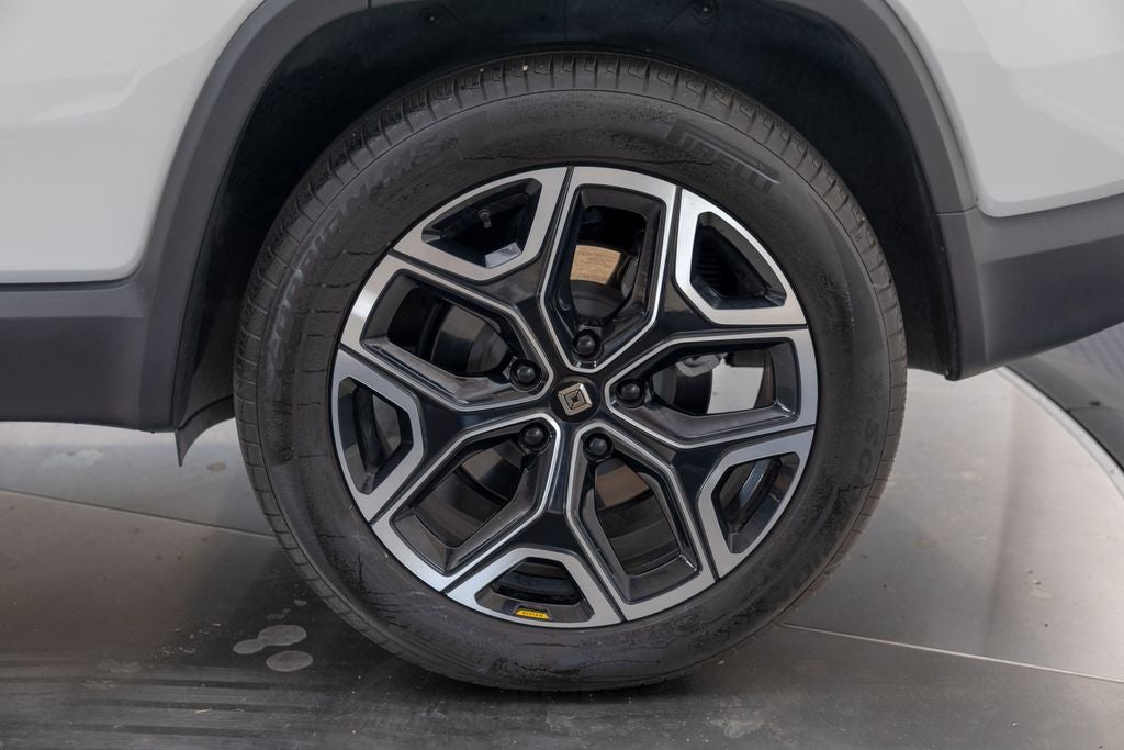 2025 Rivian R1S Adventure Dual Motor Standard Pack