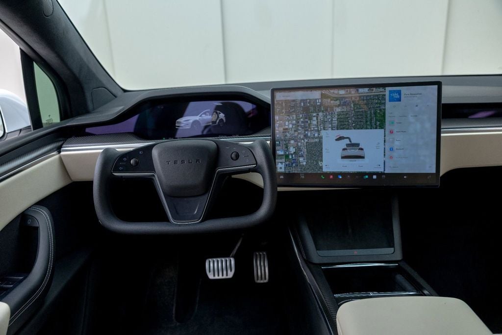 2023 Tesla Model X Plaid