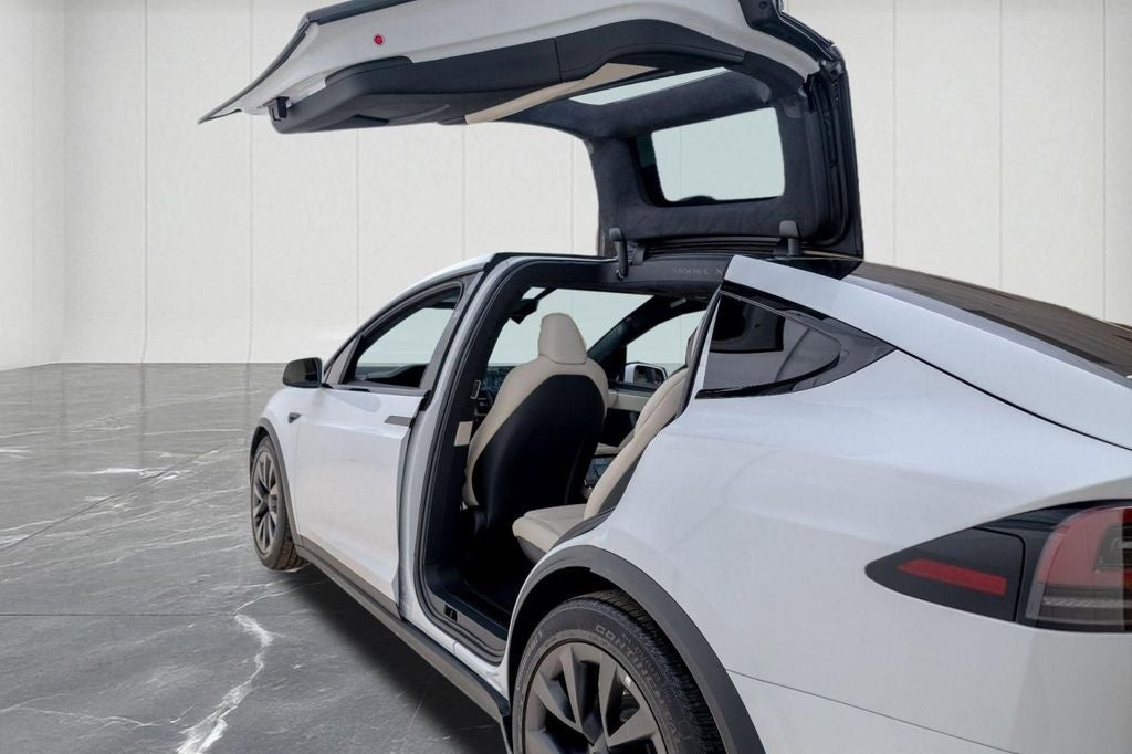 2023 Tesla Model X Plaid