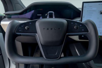 2023 Tesla Model X Plaid