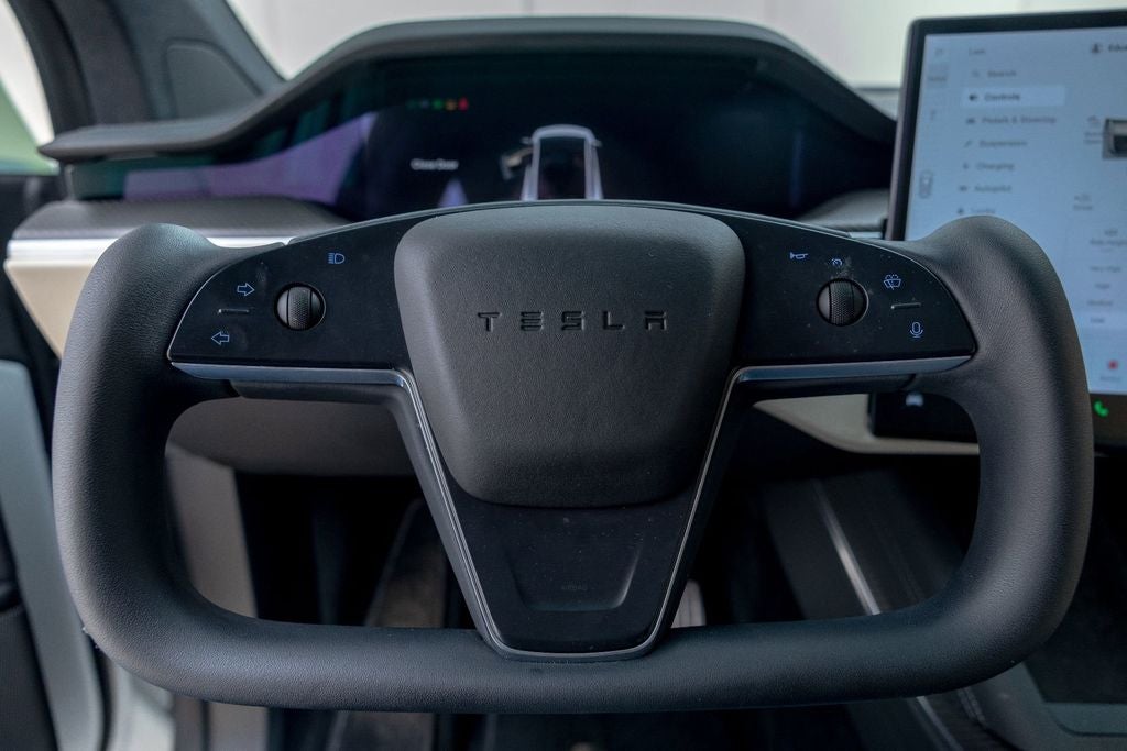 2023 Tesla Model X Plaid