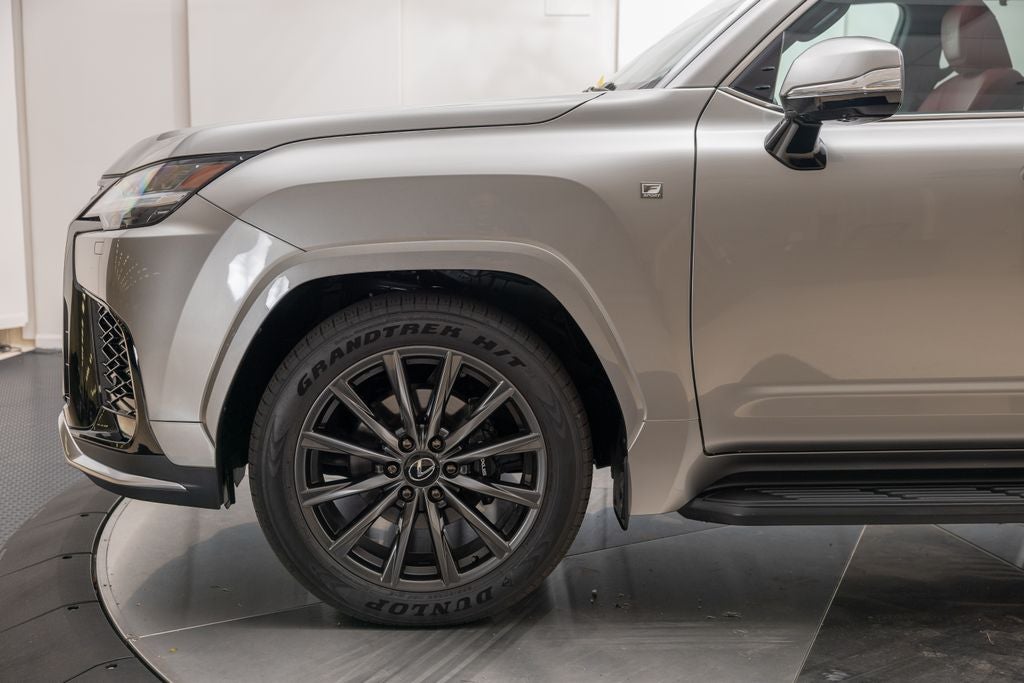 2025 Lexus LX 600 F SPORT