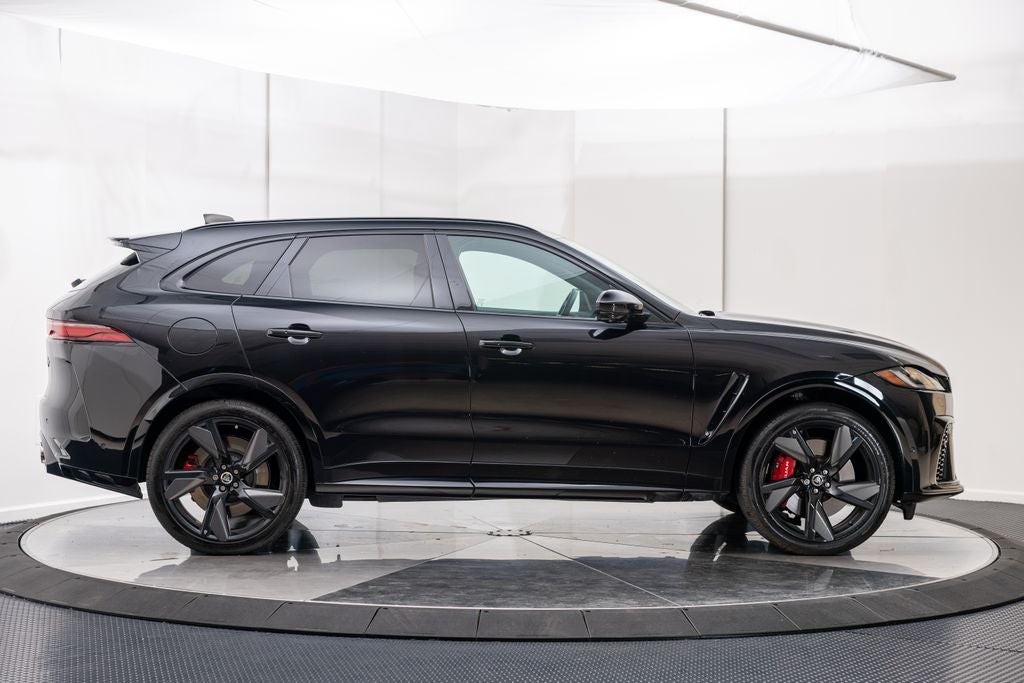 2024 Jaguar F-PACE SVR
