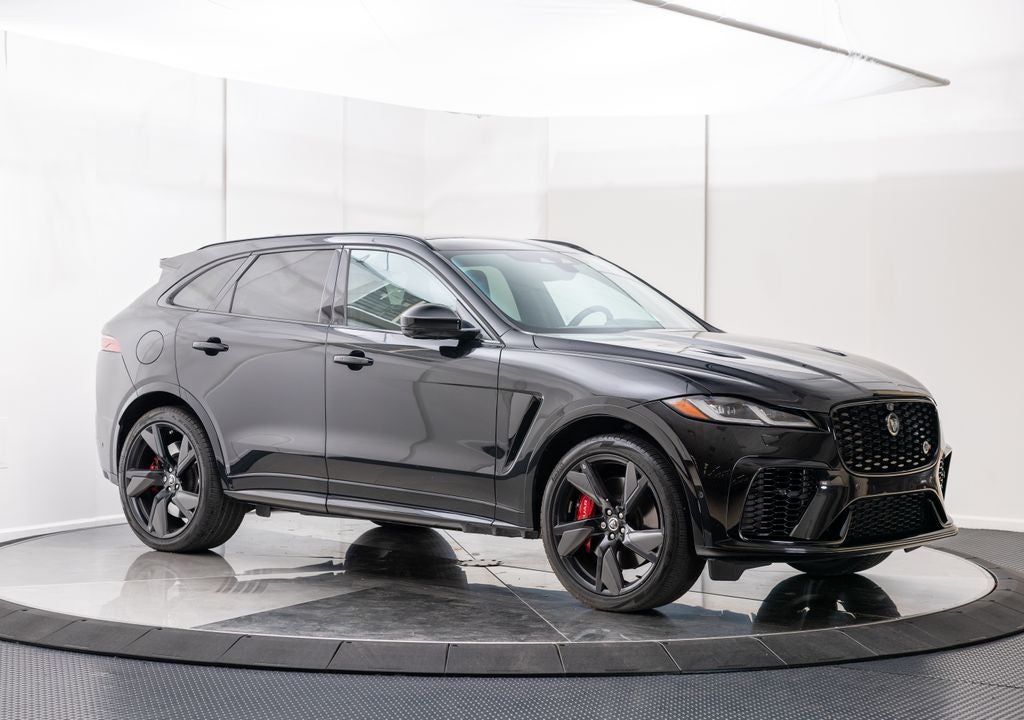 2024 Jaguar F-PACE SVR