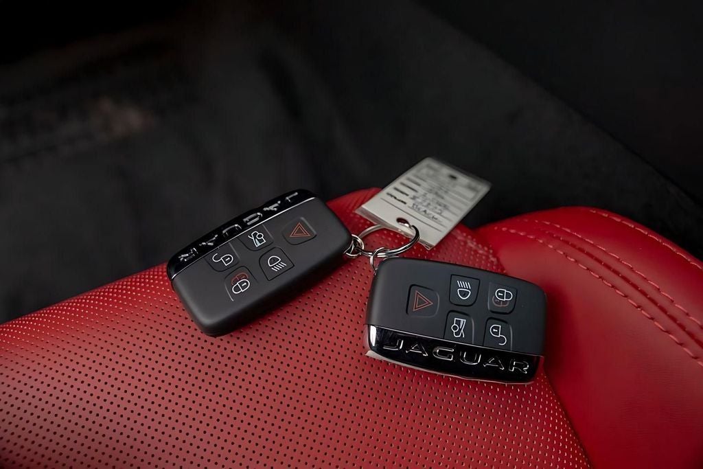 2024 Jaguar F-TYPE P575 R75