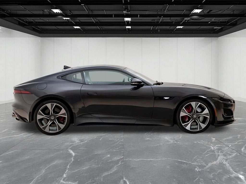 2024 Jaguar F-TYPE P450