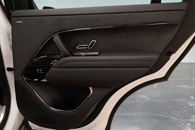 2024 Land Rover Range Rover Sport Plug-in Hybrid Autobiography