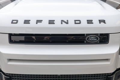 2026 Land Rover Defender 110 X-Dynamic SE