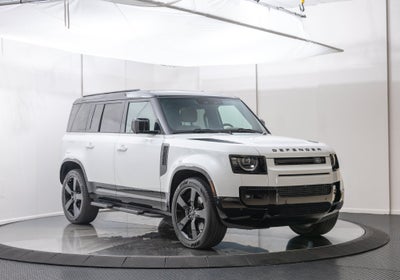 2026 Land Rover Defender 110 X-Dynamic SE