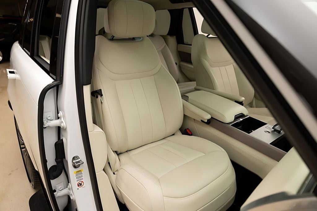 2025 Land Rover Range Rover Autobiography