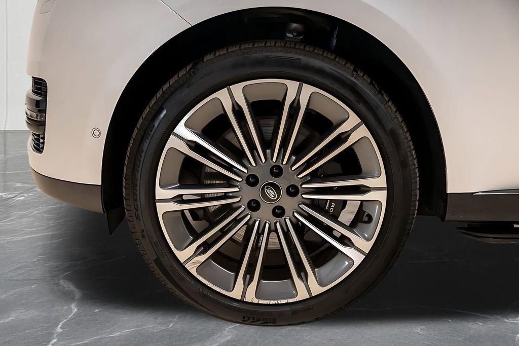 2025 Land Rover Range Rover Autobiography