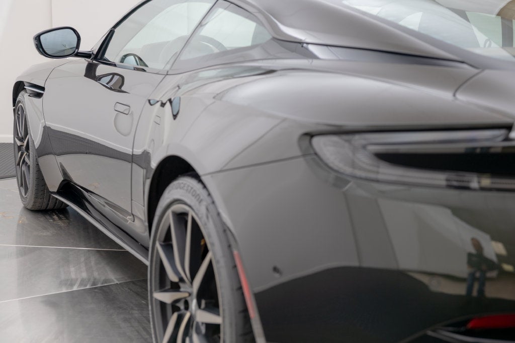 2023 Aston Martin DB11 Base