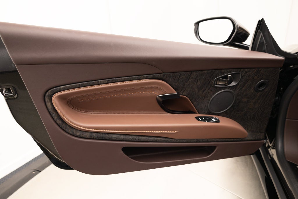 2023 Aston Martin DB11 Base