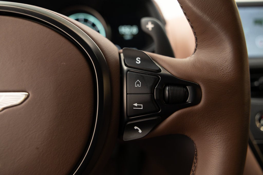 2023 Aston Martin DB11 Base