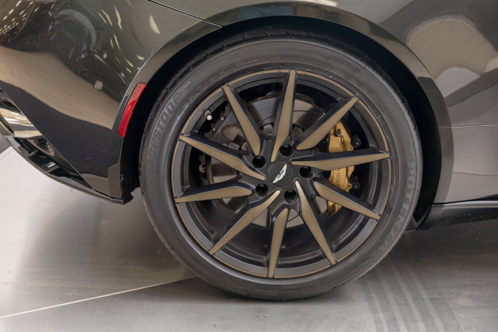 2023 Aston Martin DB11 Base