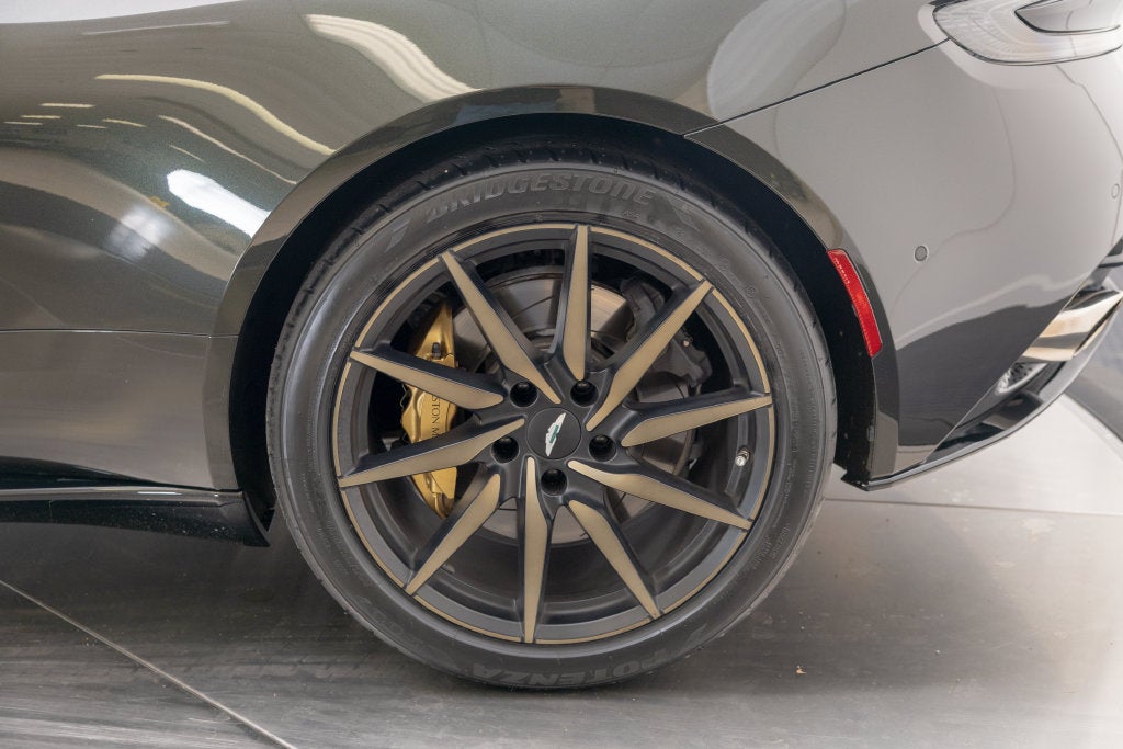 2023 Aston Martin DB11 Base