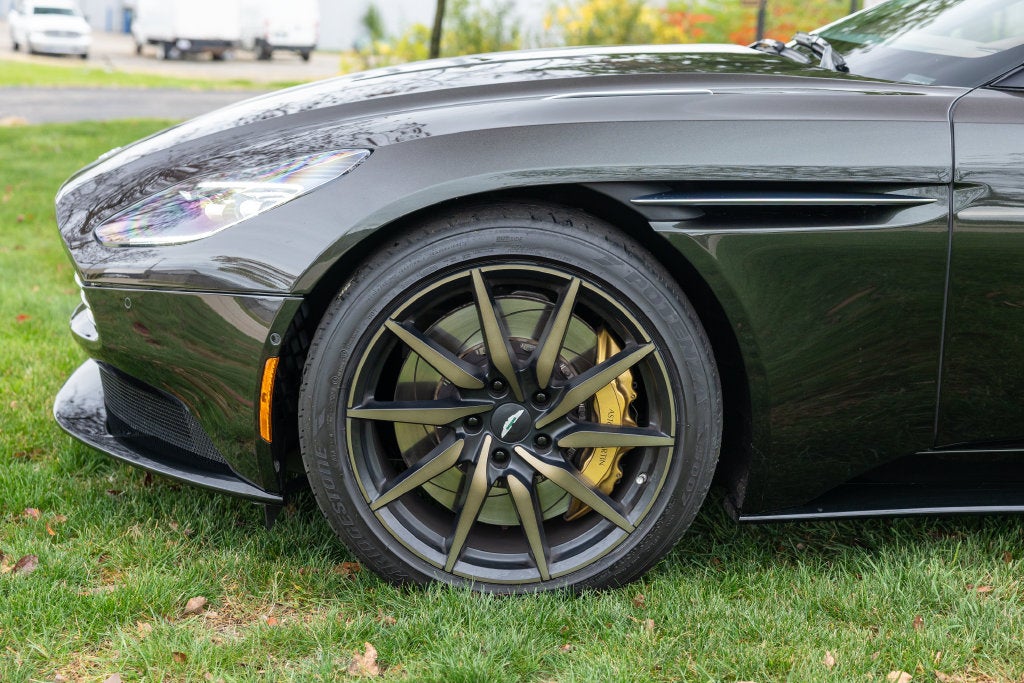 2023 Aston Martin DB11 Base