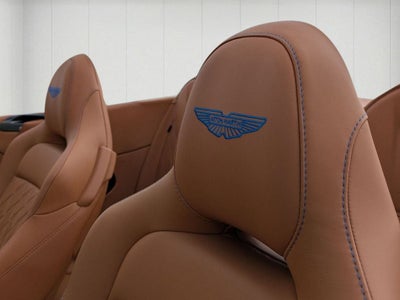 2025 Aston Martin DB12 Volante