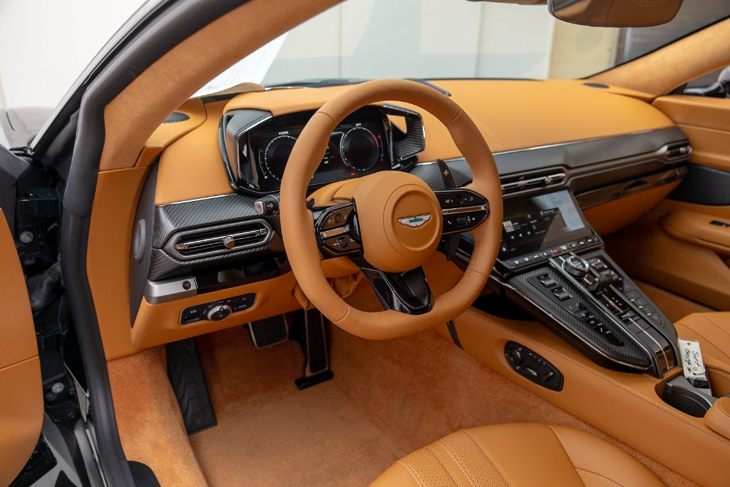 2026 Aston Martin Vantage Base