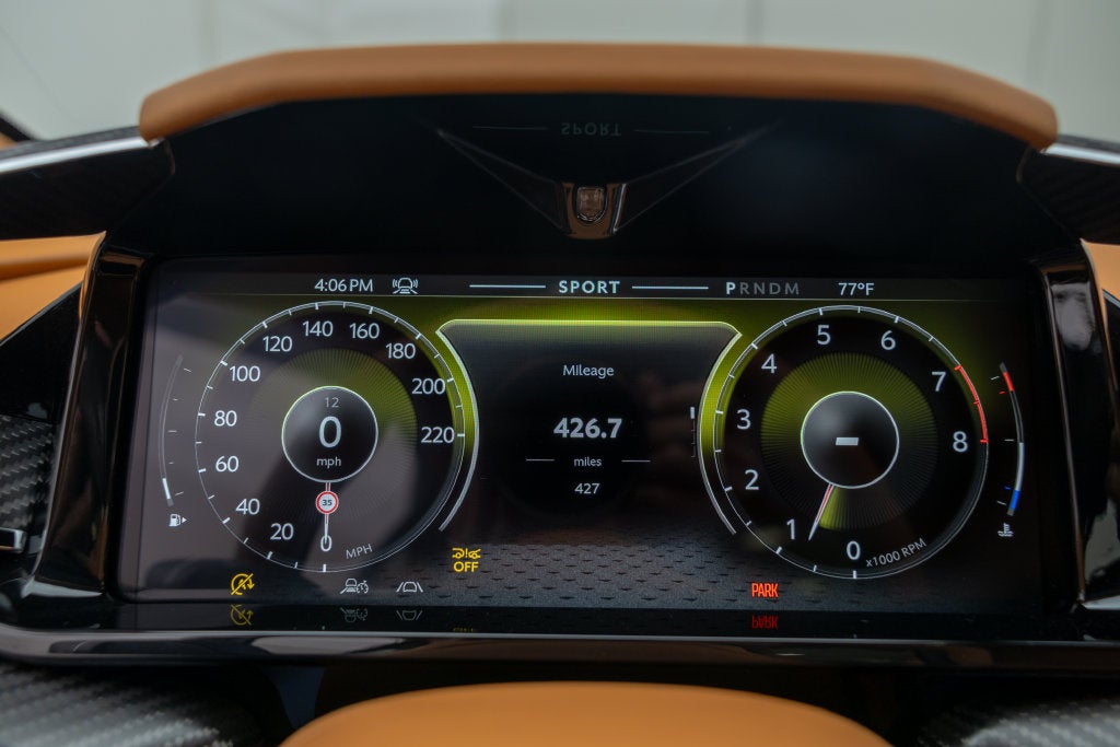 2026 Aston Martin Vantage Base
