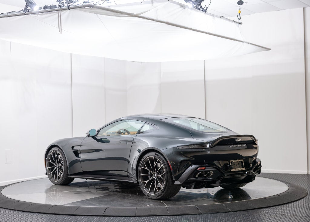2026 Aston Martin Vantage Base
