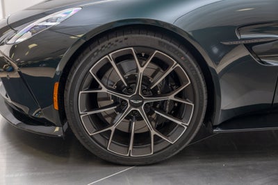 2026 Aston Martin Vantage Base