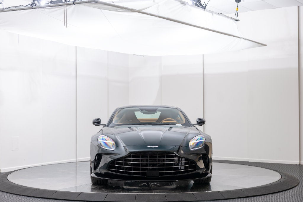 2026 Aston Martin Vantage Base