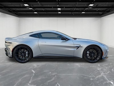 2026 Aston Martin Vantage Base