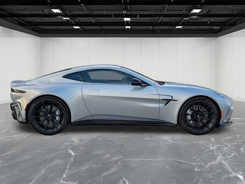 2026 Aston Martin Vantage Base
