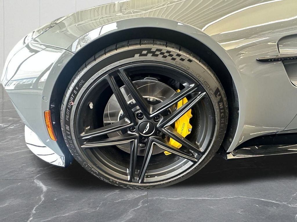 2026 Aston Martin Vantage Roadster